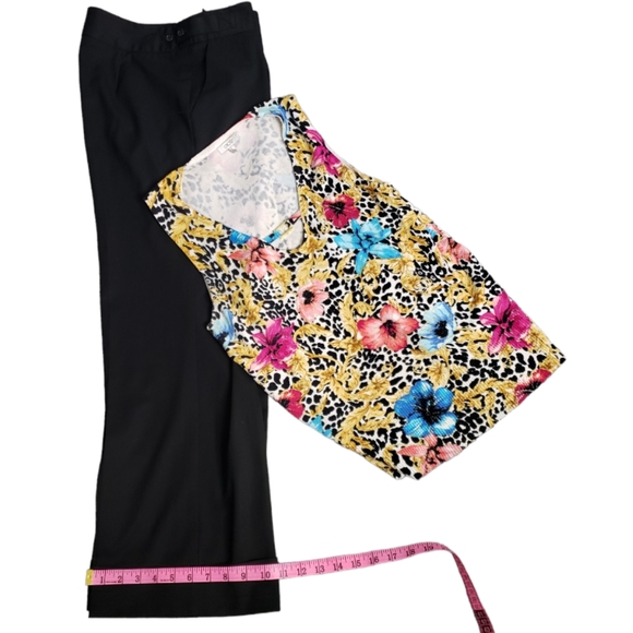 Trina Turk Cropped Cuffed Casual Career Modern Pants 6 - Picture 4 of 13